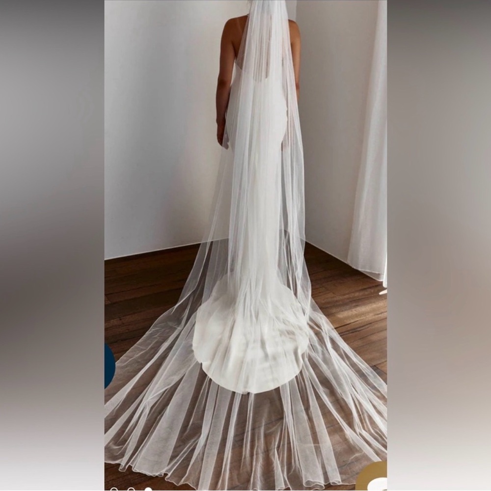 Grace Loves Lace Henri Veil